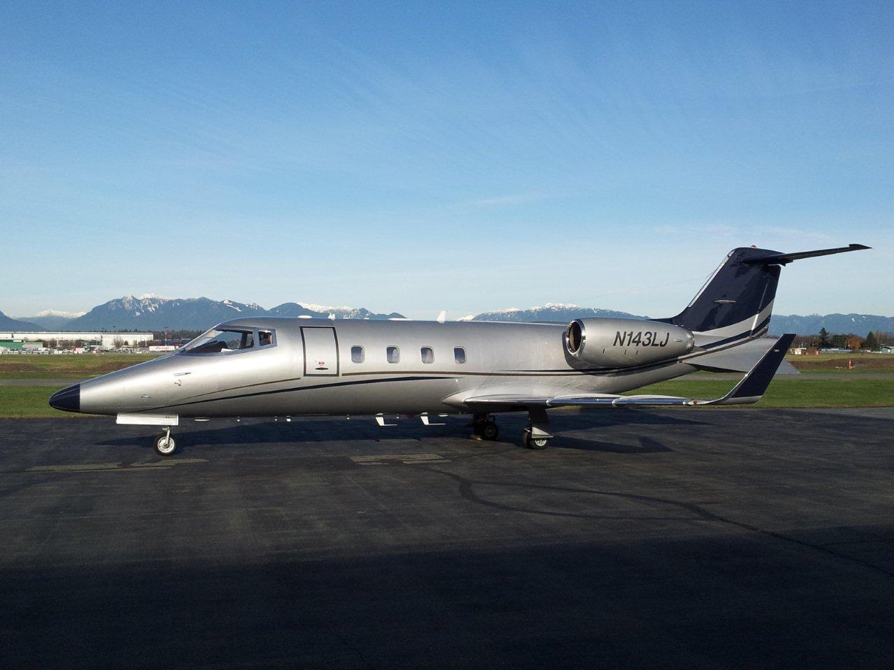 1990 Learjet 55C sn 143