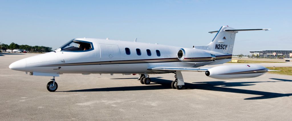1979 Lear 25D sn 272