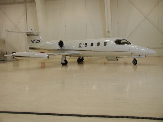 1979 Learjet 35A-228 Lease