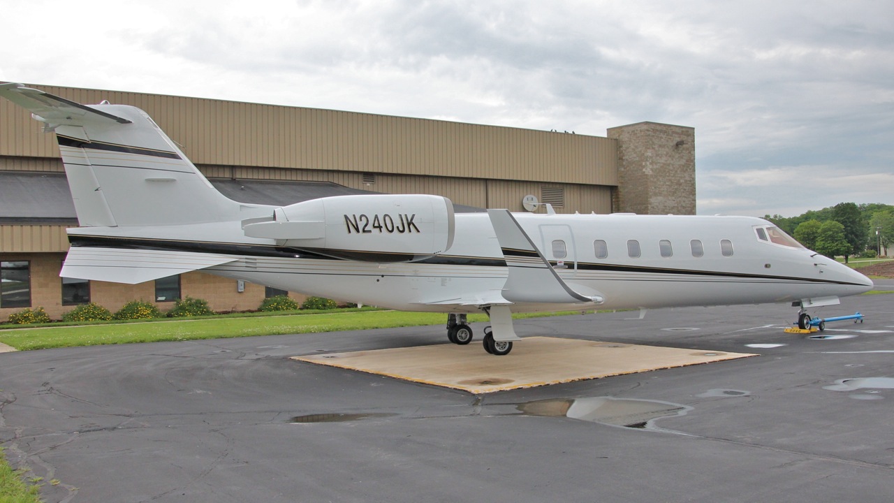 SOLD   1998 Learjet 60 sn 137