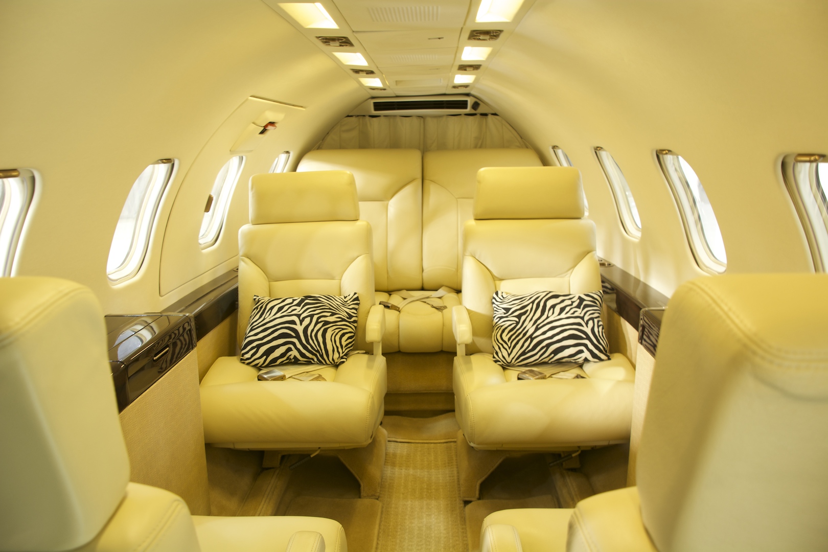 SOLD 1980 Learjet 35A sn 288