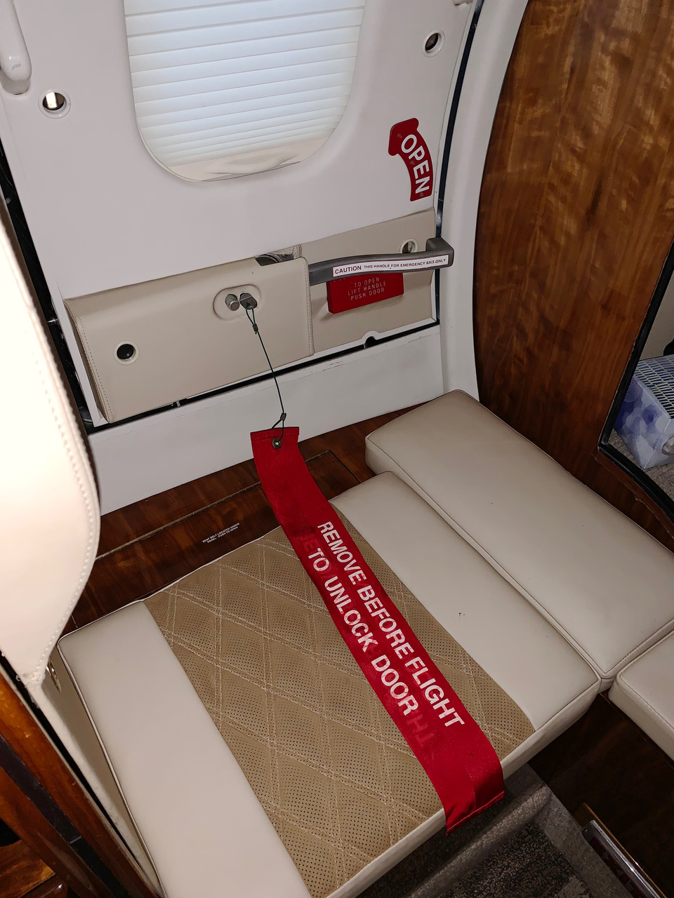 SOLD 2005 Learjet 60SE sn 286